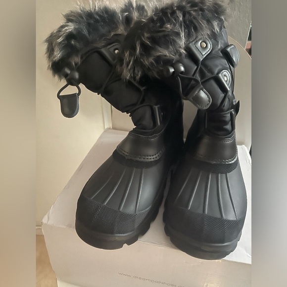 Dream pairs boots - Picture 1 of 4